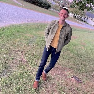 Meet your Posher, Jonathan